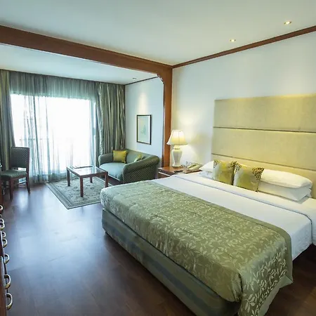 Taj Banjara Hotel Hyderabad Exterior photo