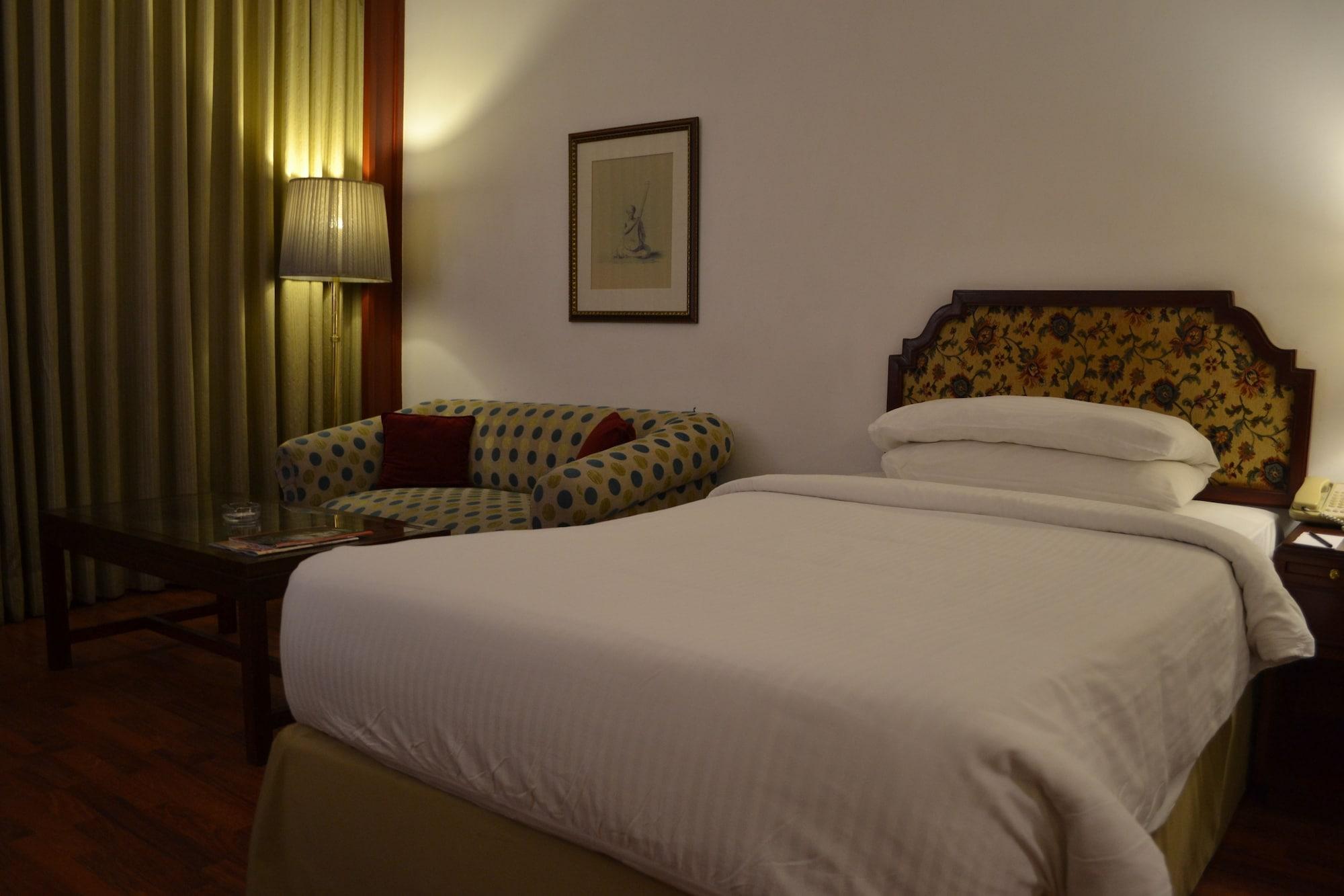 Taj Banjara 5* Hyderabad